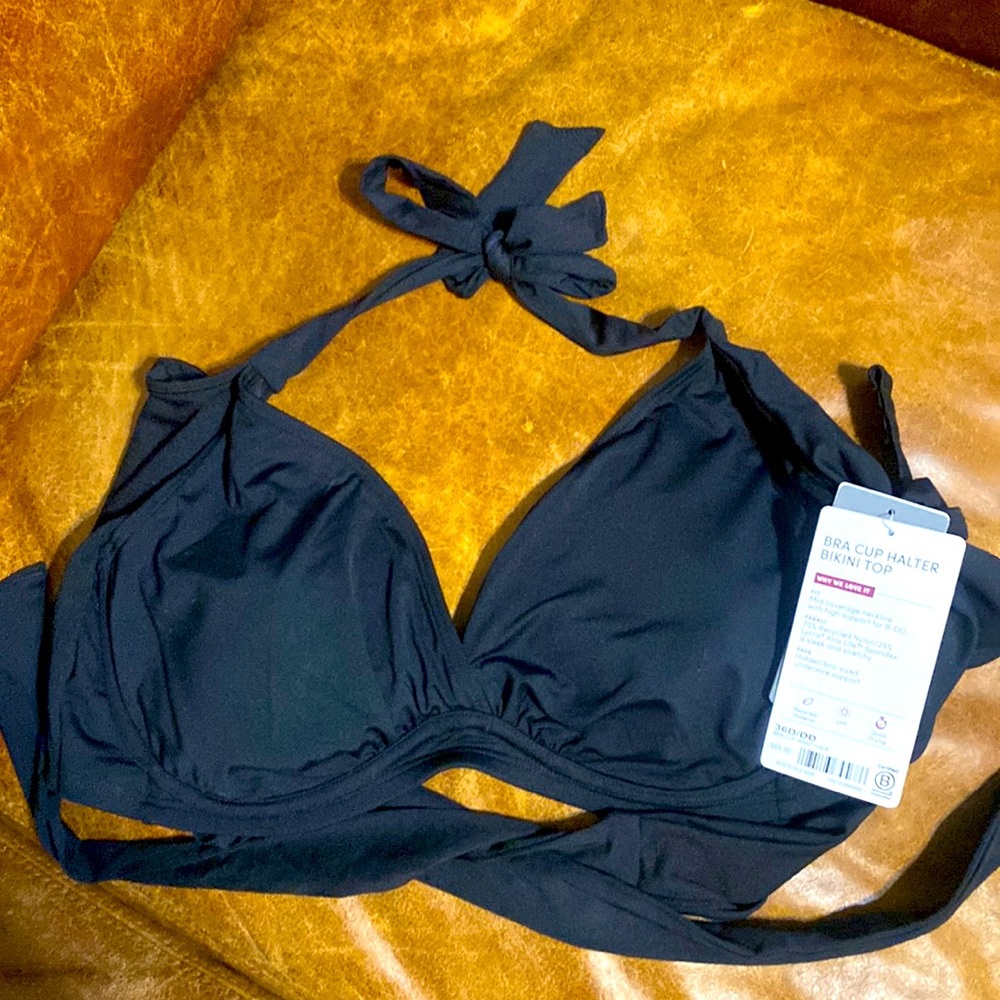 NWT, Quickdri Bikini Halter top, 36D/DD